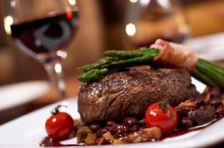 Specialty Caterer in High-End Travel Industry